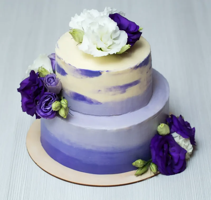 Wedding cake with flowers